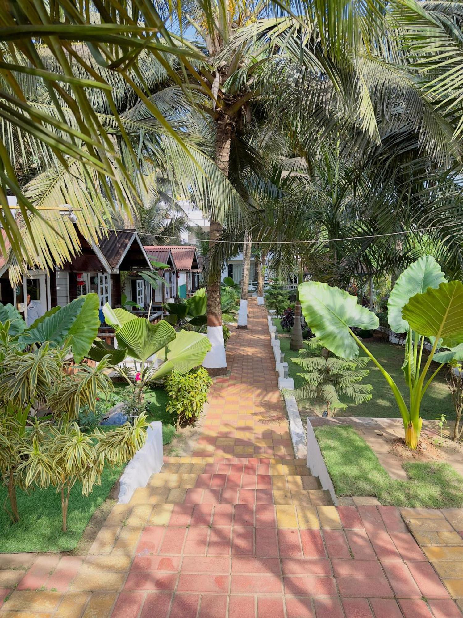 Maitree Beach Resort Arambol Eksteriør bilde